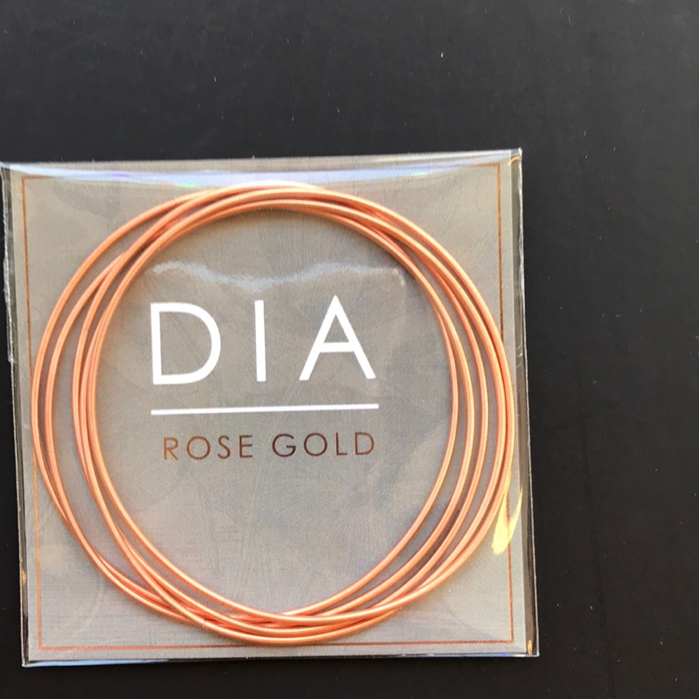 Dia Bracelets set of 5